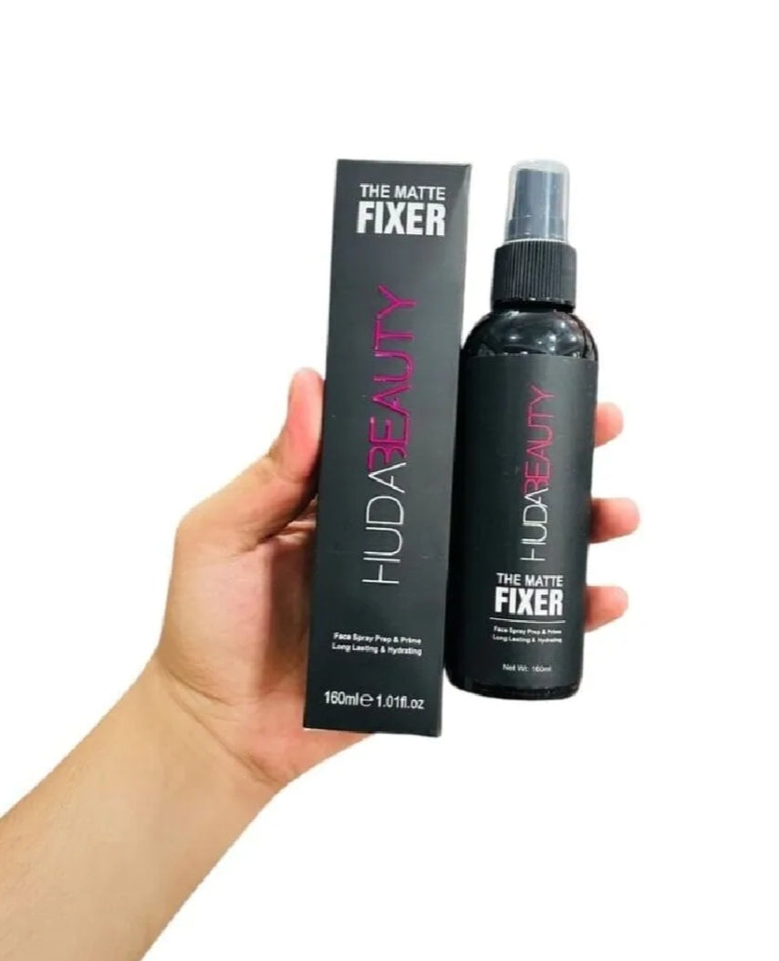 Huda Beauty Makeup Fixer